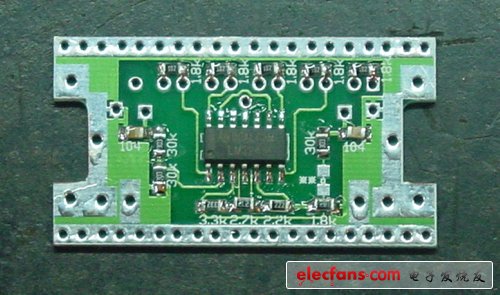 圖2 在PCB上焊接IC