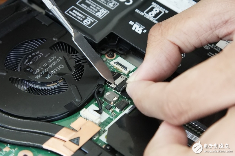 ThinkPad T471拆機:經(jīng)典之所以是經(jīng)典,是因為從來不玩虛的!